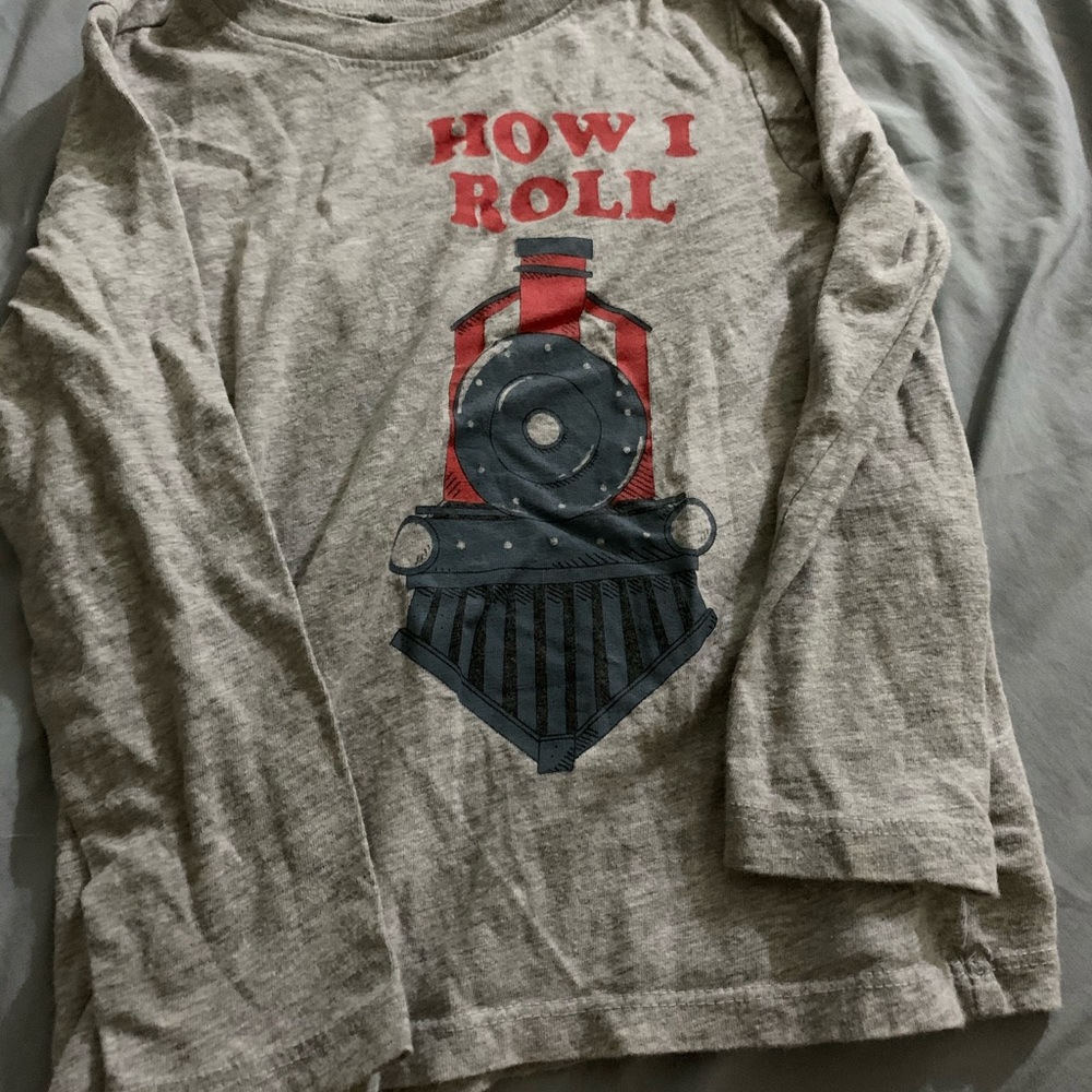 How I roll tee